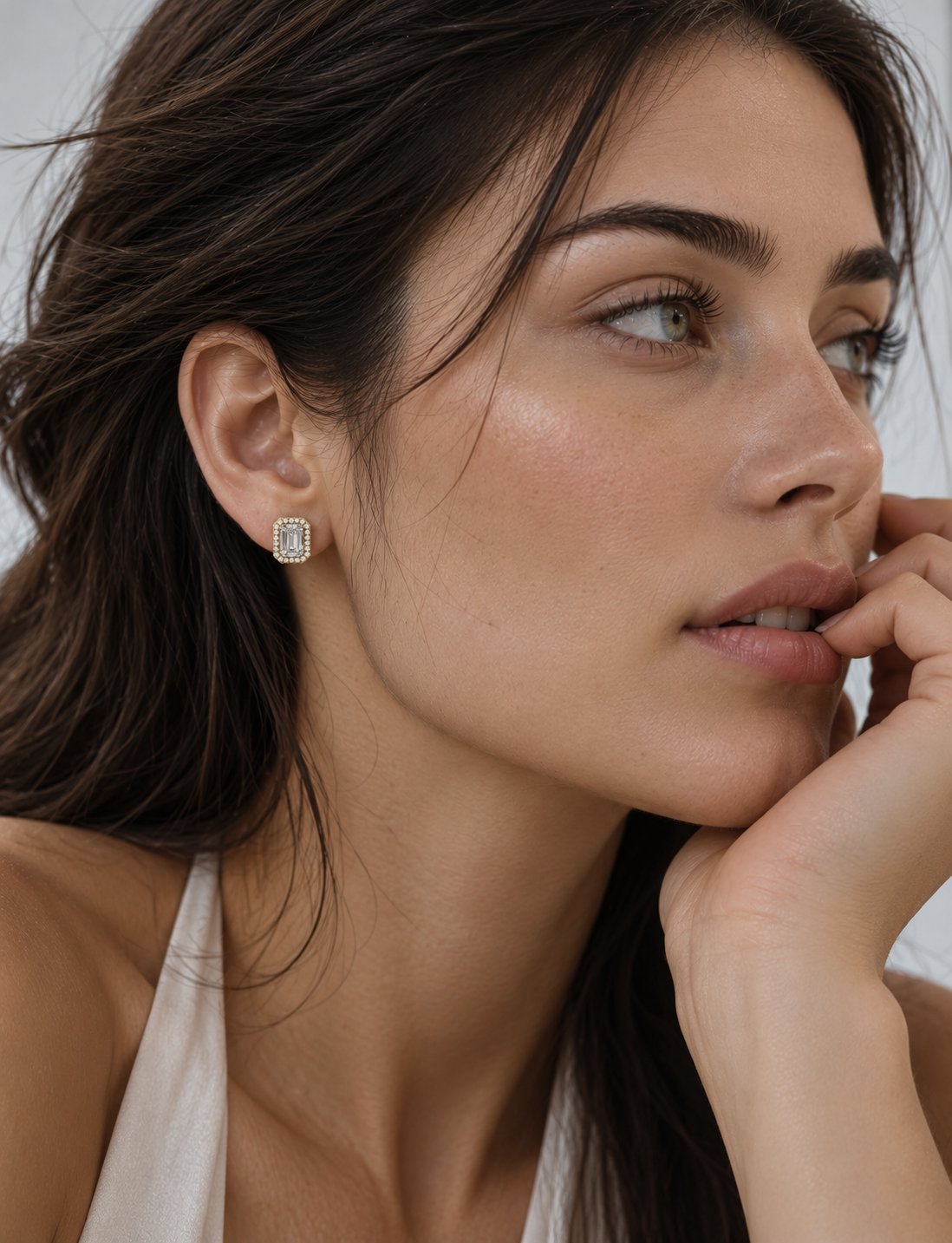 Vandrel Octave Studs