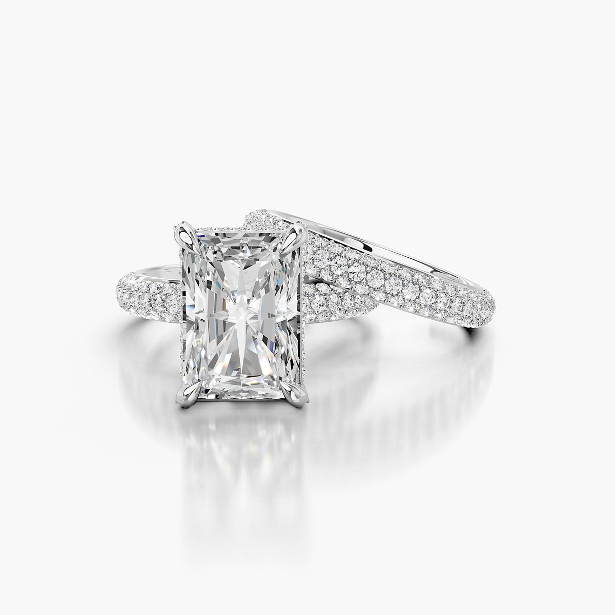 Valessia Radiant Solitaire