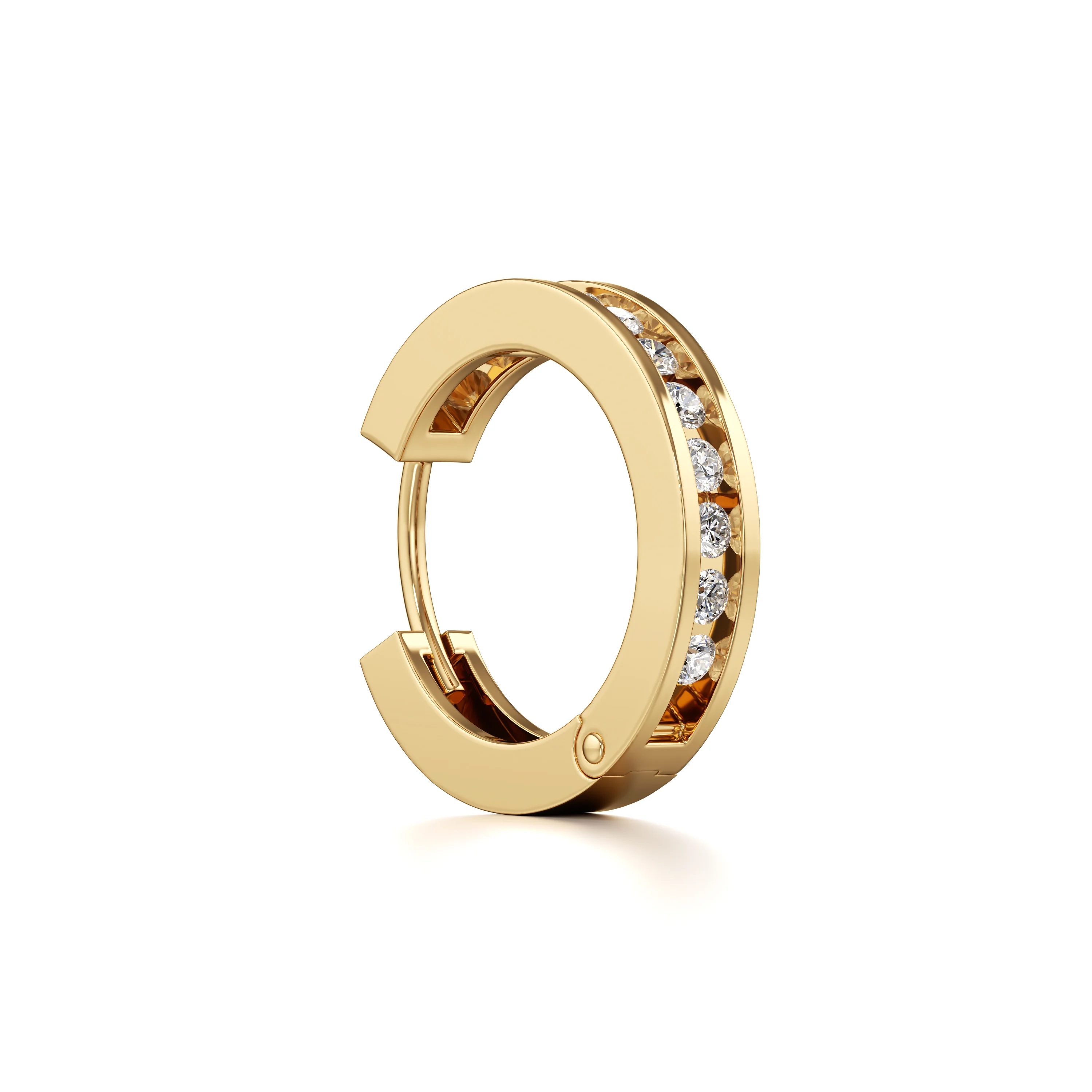 Busing Hoop Gold Round Earrings With Diamond
